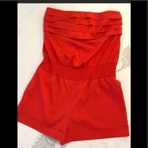 Bebe Strapless Romper | Size S